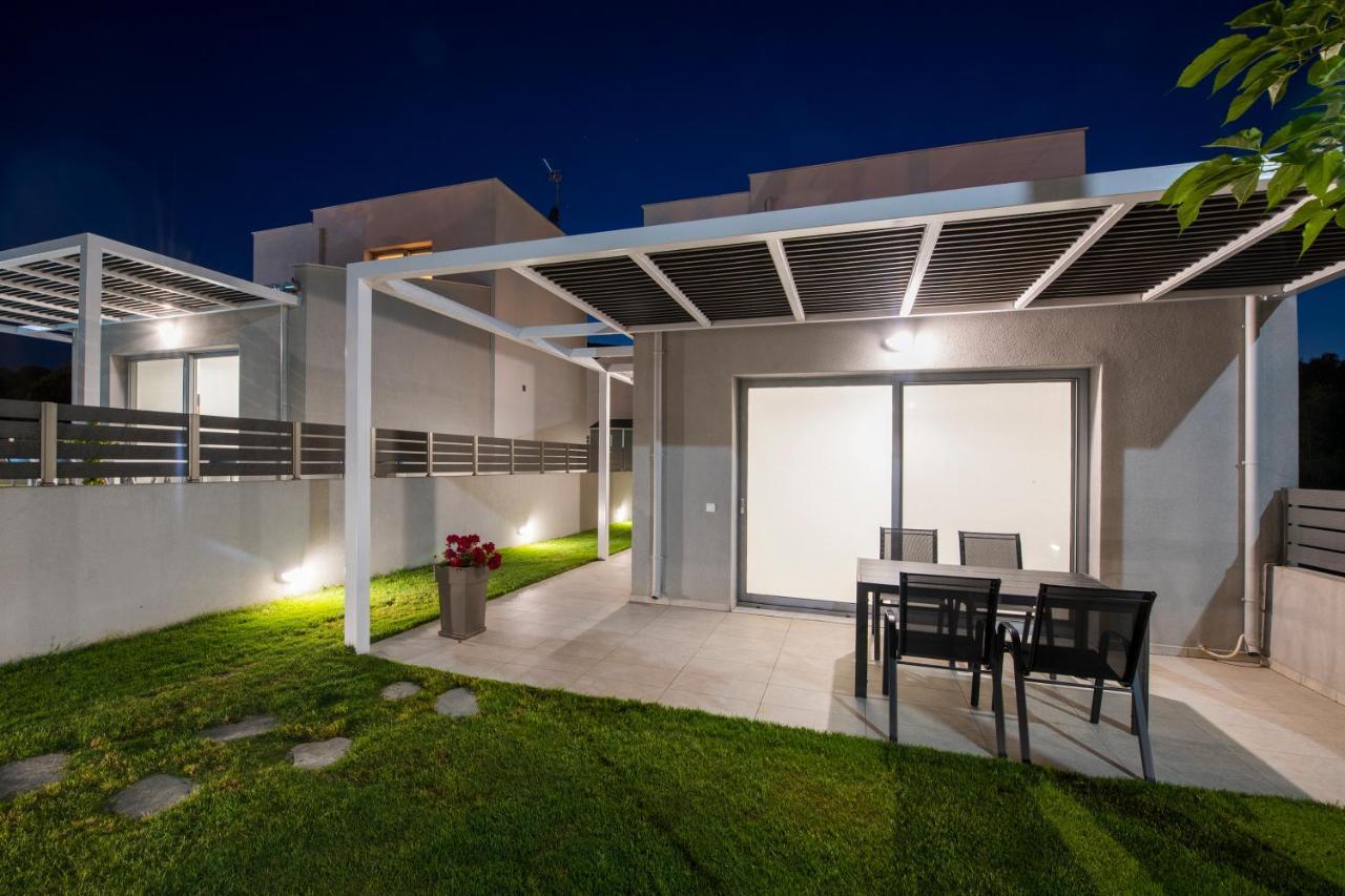 Ag Luxury Villas, Iraklitsa Nea Iraklitsa Exteriör bild